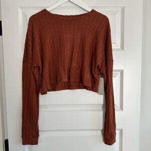 Double Zero Crop Long Sleeve Shirt